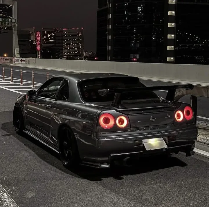 Nissan Skyline R34